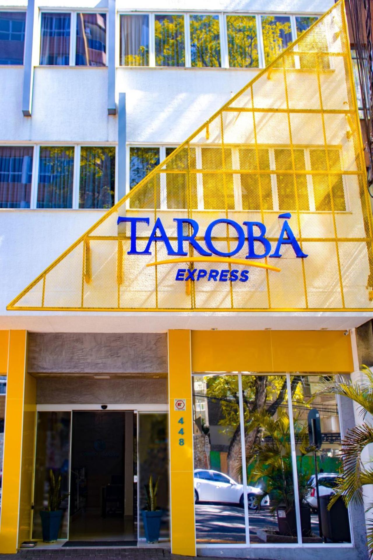 ホテル Taroba Express フォス・ド・イグアス エクステリア 写真